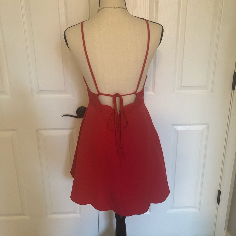 Lulus strappy back red dress